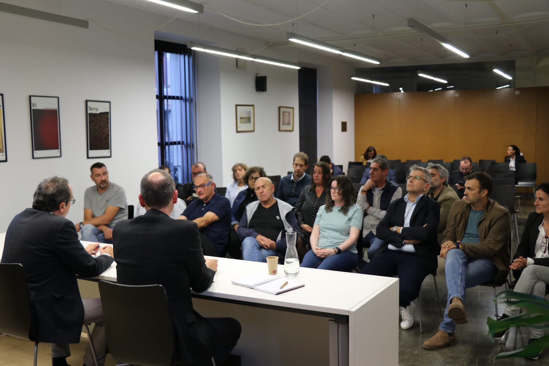 Visita al Priorat del president del Parlament